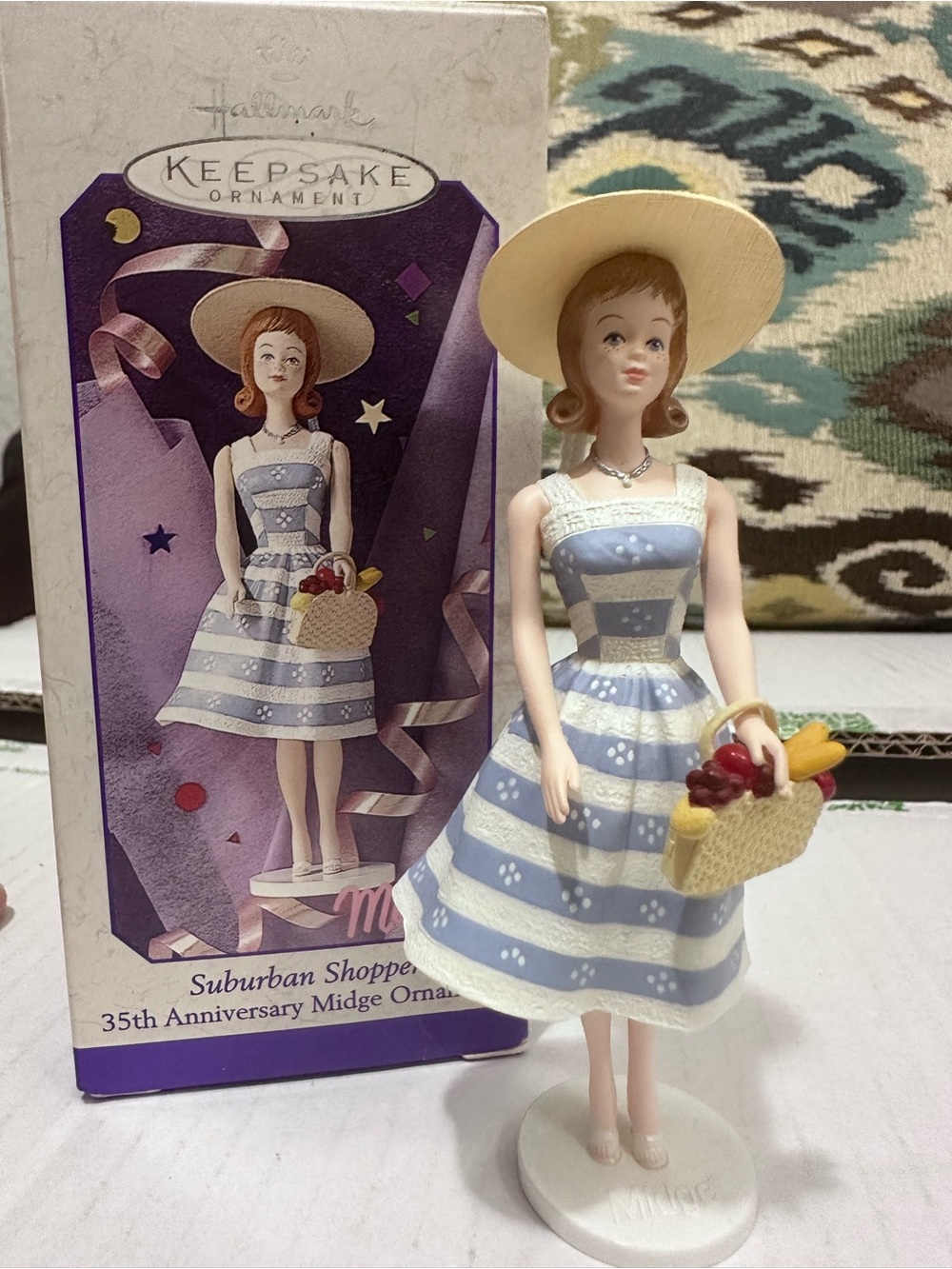 Hallmark Keepsake Barbie ornament 1998 Midge Suburban Shopper